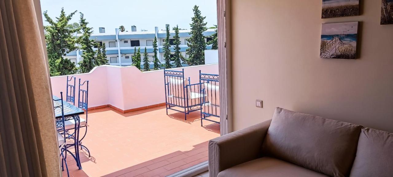 Blue & Yellow Penthouse With Terrace At Balaia Mar アルブフェイラ エクステリア 写真